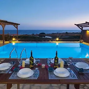  Villa Crystal Greece