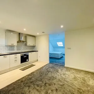 Layrek 1 Bedroom Flat Apartment